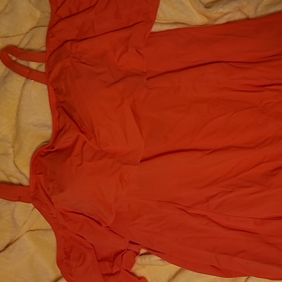 Avenue 2 PC swimsuit - Picture 1 of 3